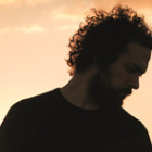 Lennon Fernandes lança clipe ‘Viajante do Tempo’